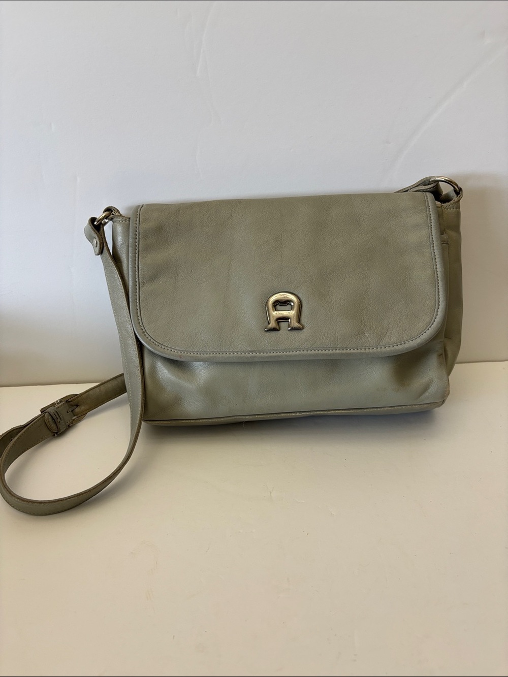 Etienne Aigner Light Grey Leather Crossbody with A Logo